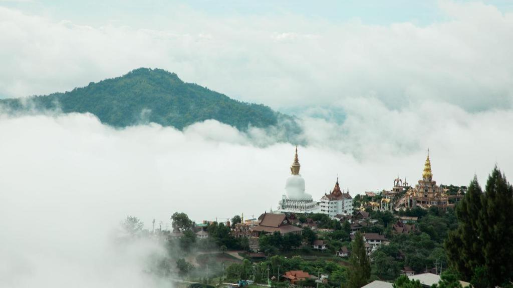 Pino Latte Resort And Hotel Ban Huai Phai Esterno foto